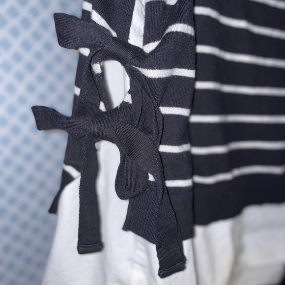 Dex - Faux layered Sweater - Size XL - Picture 4 of 4